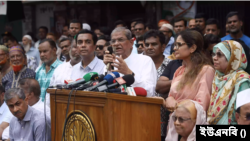 খালেদা জিয়ার নিঃশর্ত মুক্তির দাবিতে আয়োজিত সমাবেশে বিএনপি মহাসচিব মির্জা ফখরুল ইসলাম আলমগীর। ২৭ জুন, ২০২৪।