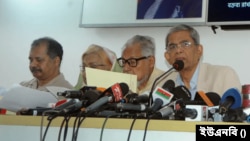 বিএনপি চেয়ারপারসনের রাজনৈতিক কার্যালয়ে এক সংবাদ সম্মেলনে বিএনপির মহাসচিব মির্জা ফখরুল ইসলাম আলমগীর। ৩০ জুন, ২০২৪।