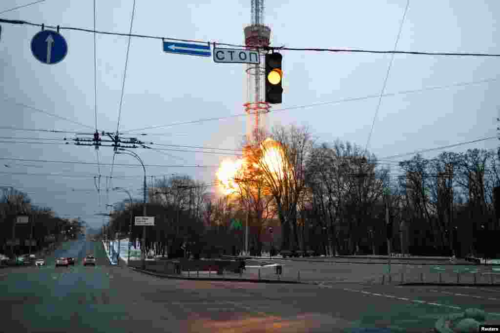 Kiyevdagi teleminora Rossiya hujumiga uchradi. Ukraina.&nbsp;