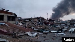 Lvov oblastidagi Yavorov harbiy poligoni Rossiya Harbiy-fazo kuchlarining raketa hujumidan keyin