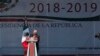 El presidente mexicano Andrés Manuel López Obrador habla en un mitin al cumplir un año de gobierno, en el Zócalo, la principal explanada de Ciudad de México, el domingo 1 de diciembre de 2019. (AP Foto/Marco Ugarte)