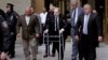 Harvey Weinstein quittant le tribunal de New York, le 6 janvier 2020.