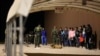 AQSh-Meksika chegarasida turgan migrantlar